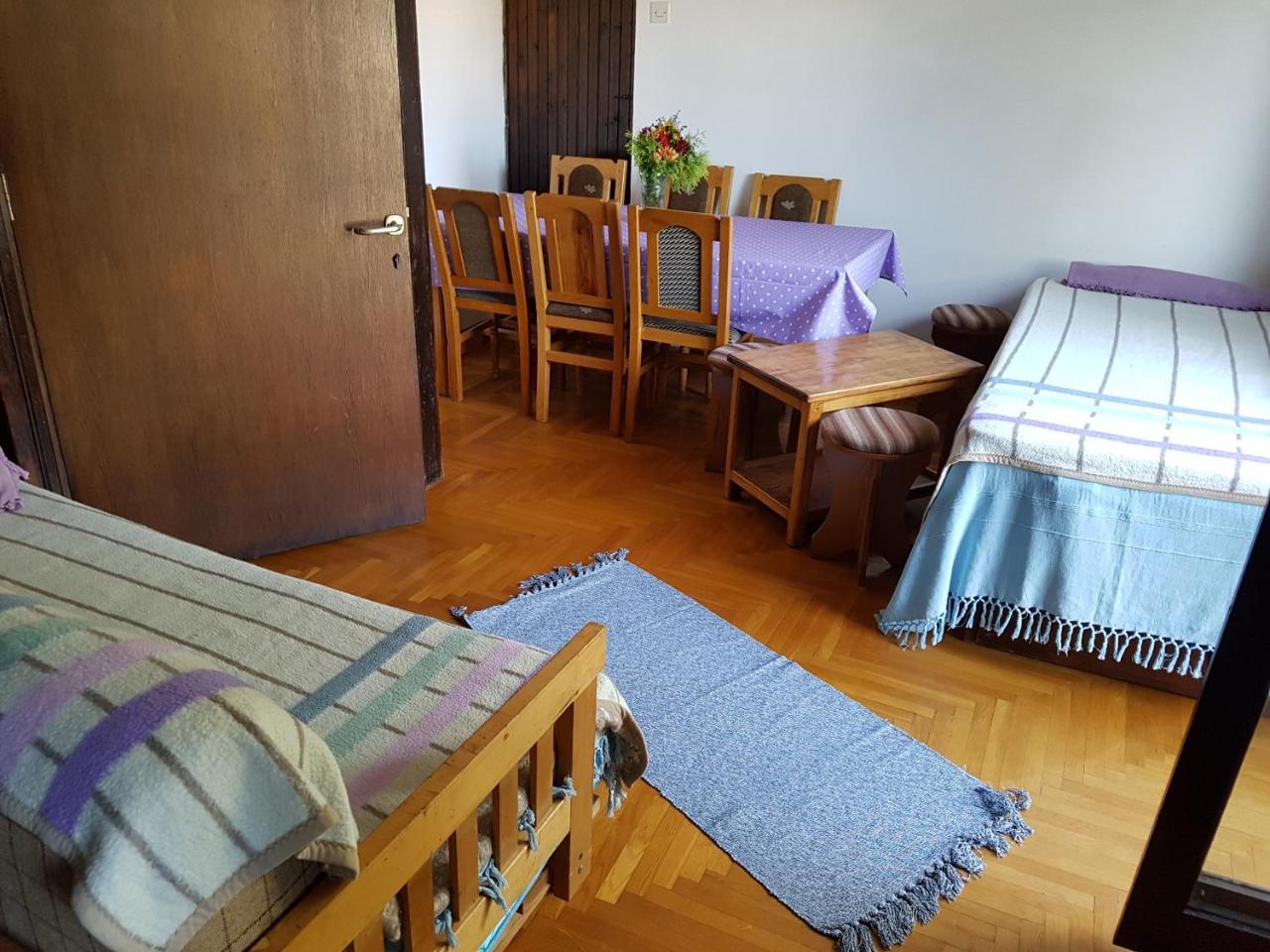 Nena & Rale Rooms Donji Milanovac Exterior foto